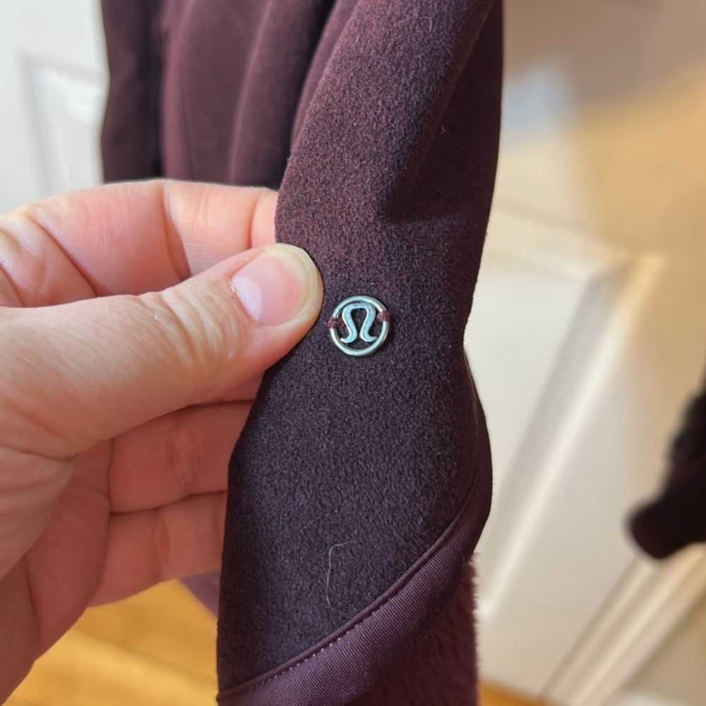 Lululemon presence of mind jacket size 4 in Bordeaux drama - Picture 11 of 13